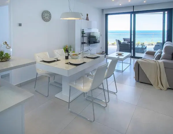 Apartamento 2 dormitorios (Vistas al mar frontales)